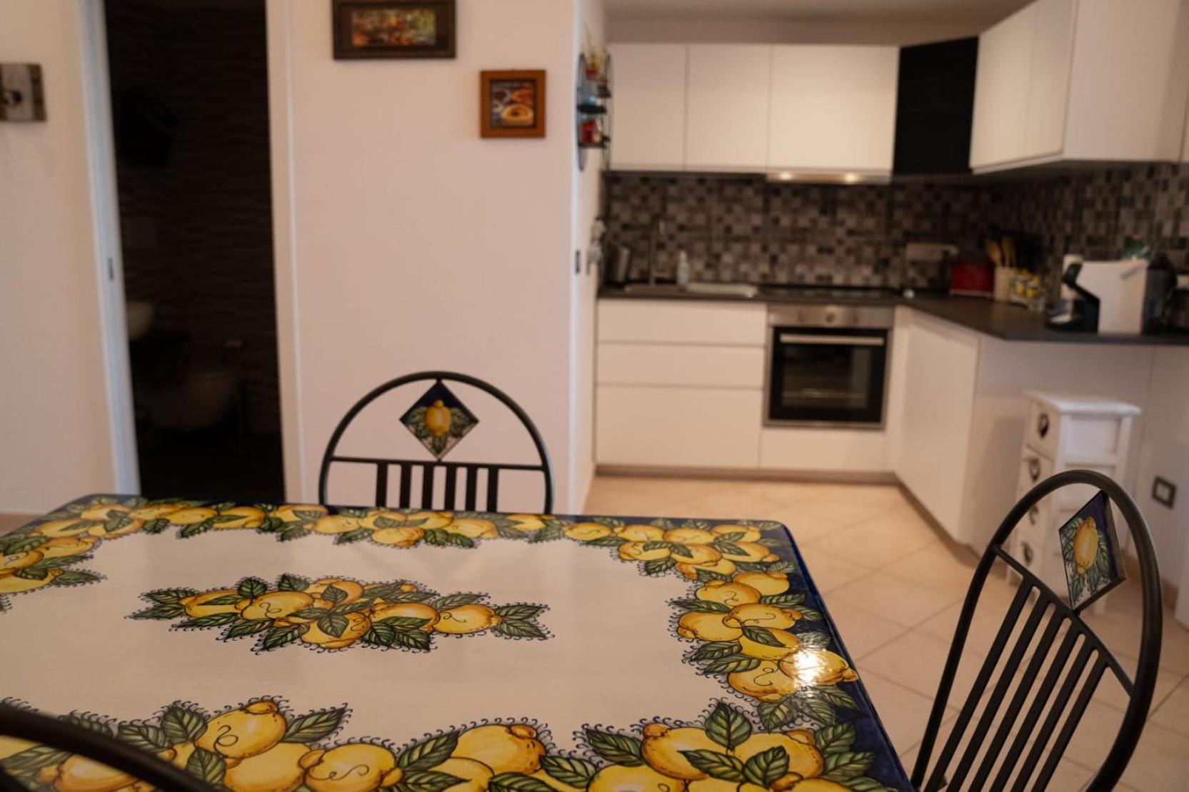 Apartamento La Solution 2023 Vico Equense Exterior foto